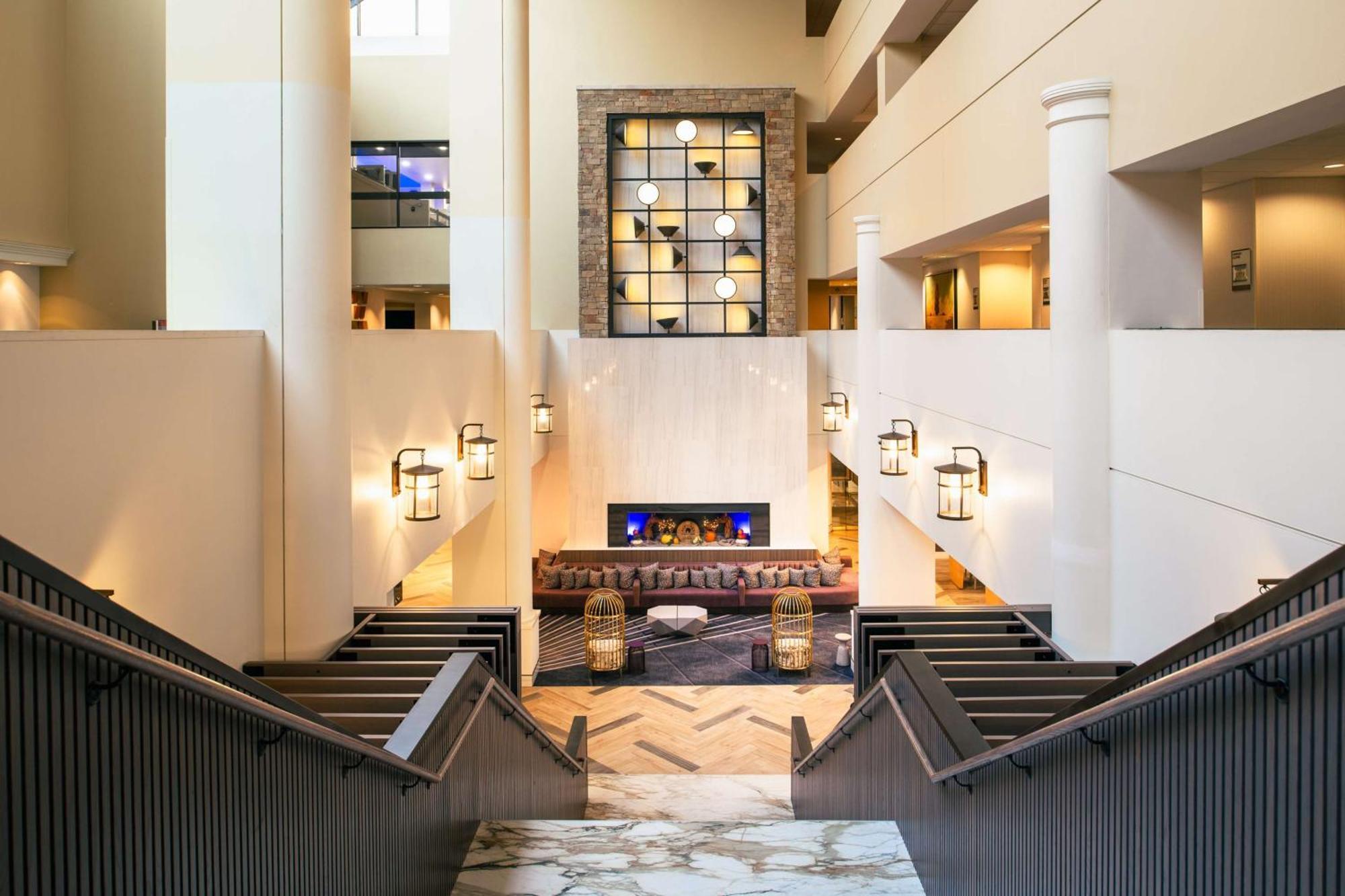 Hotel Hilton Lexington Downtown Exterior foto